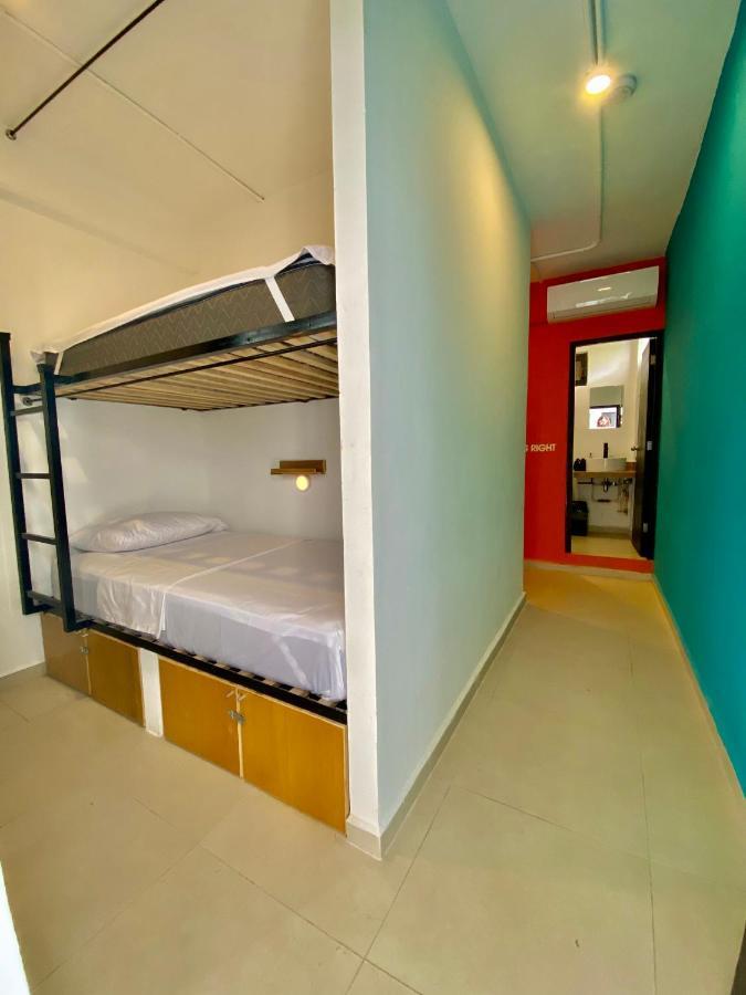 Why Not Rooftop Party Hostel Playa del Carmen Exterior photo